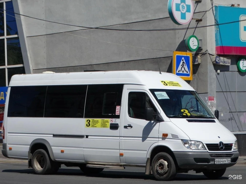 В час пик, а конкретно с 7.00 до 9.00, салон заполнен на 80-100%. (фото: 2ГИС)