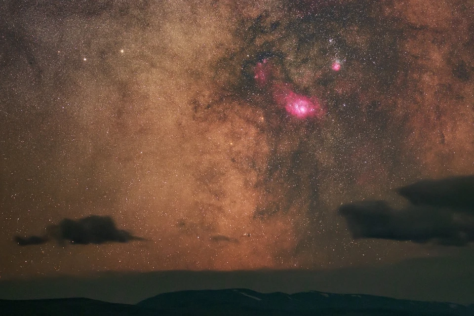 Туманность Лагуна можно разглядеть в бинокль. Фото: Алексей ПОЛЯКОВ