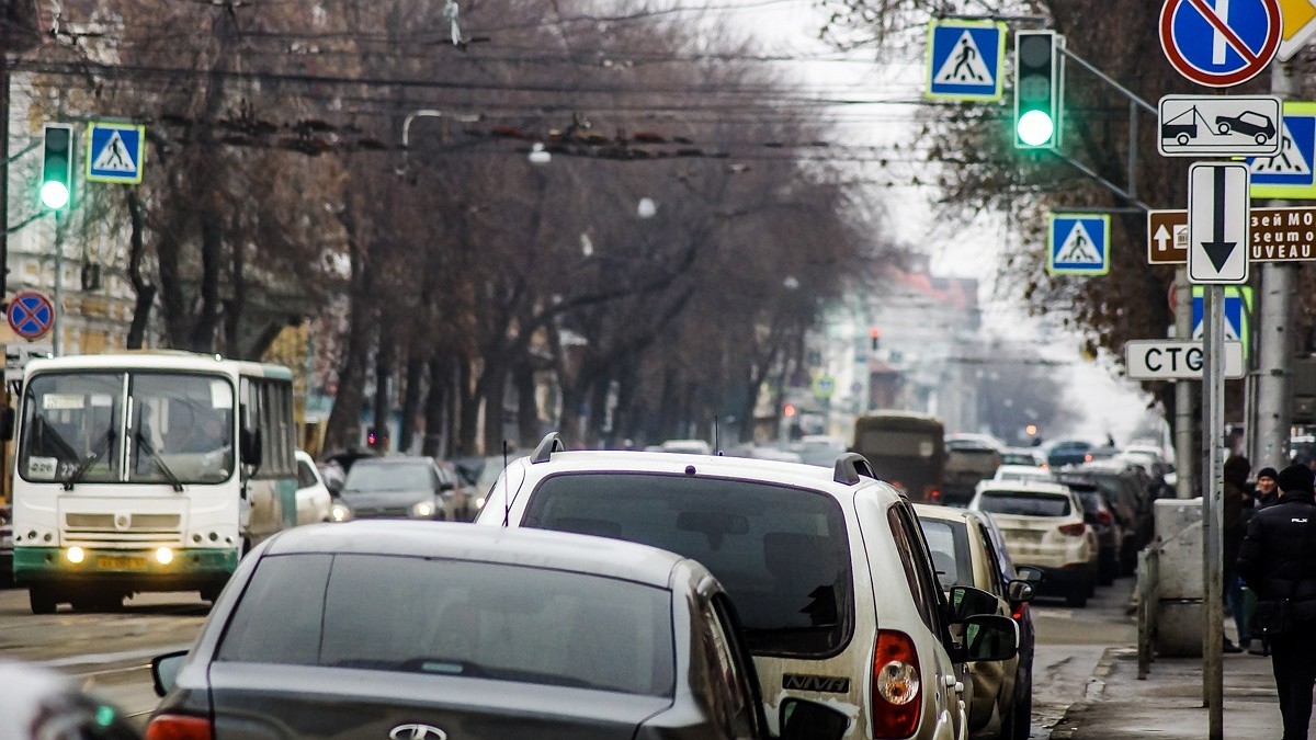 Железнодорожный переезд временно закрыли на перегоне в Самарской области -  KP.RU