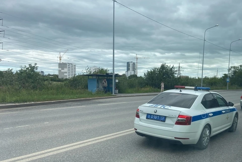 В Тюмени иномарка на пешеходном переходе сбила 12-летнего ребенка.