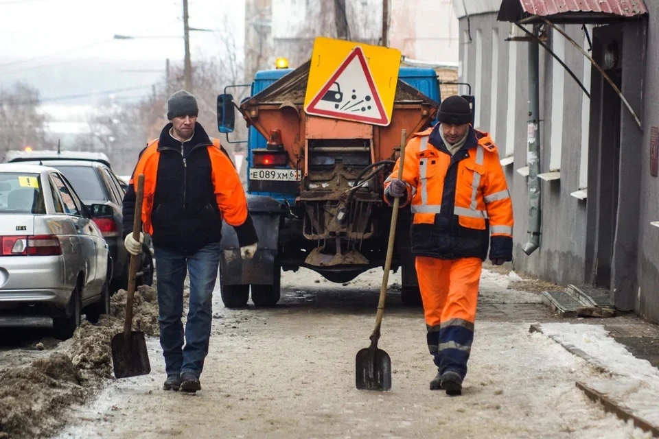 Торги временно приостановлены