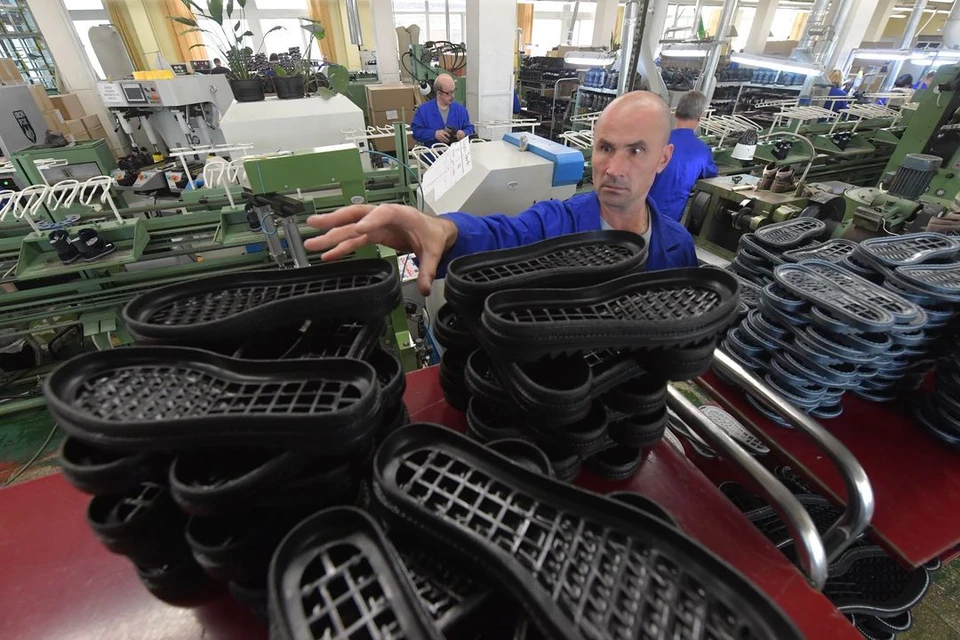 Под Новосибирском на обувной фабрике «С-Теп» ввели процедуру банкротства.