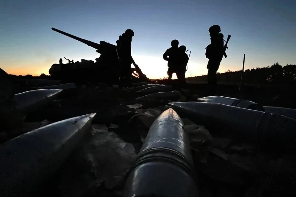 Минобороны: военные ВС РФ уничтожили склад боеприпасов в районе Новомихайловки