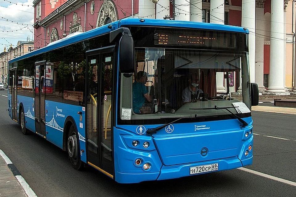 Автобусы в Твери работают по графику выходного дня.