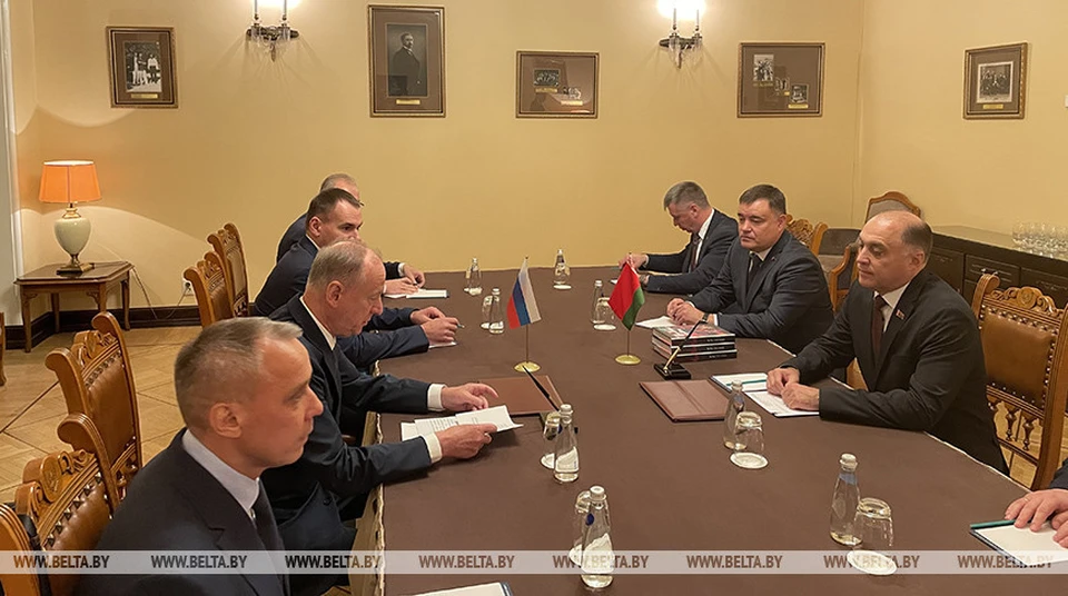 Александр Вольфович заявил, что договор о взаимных гарантиях безопасности между Беларусью и Россией практически готов. Фото: БелТА.