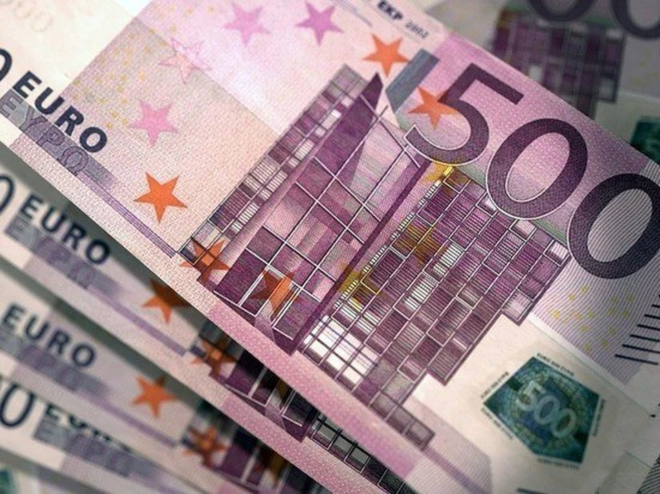 Преступники вымогали вымогали суммы в размере от 3 000 до 20 000 евро.