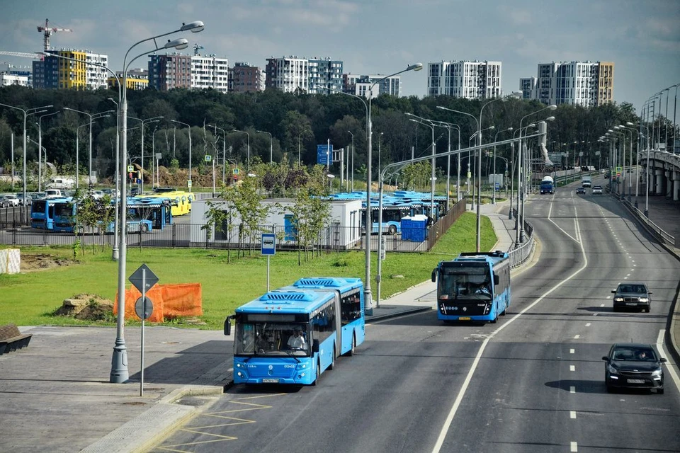 В мэрии Новосибирска заявили о нехватке водителей автобусов.