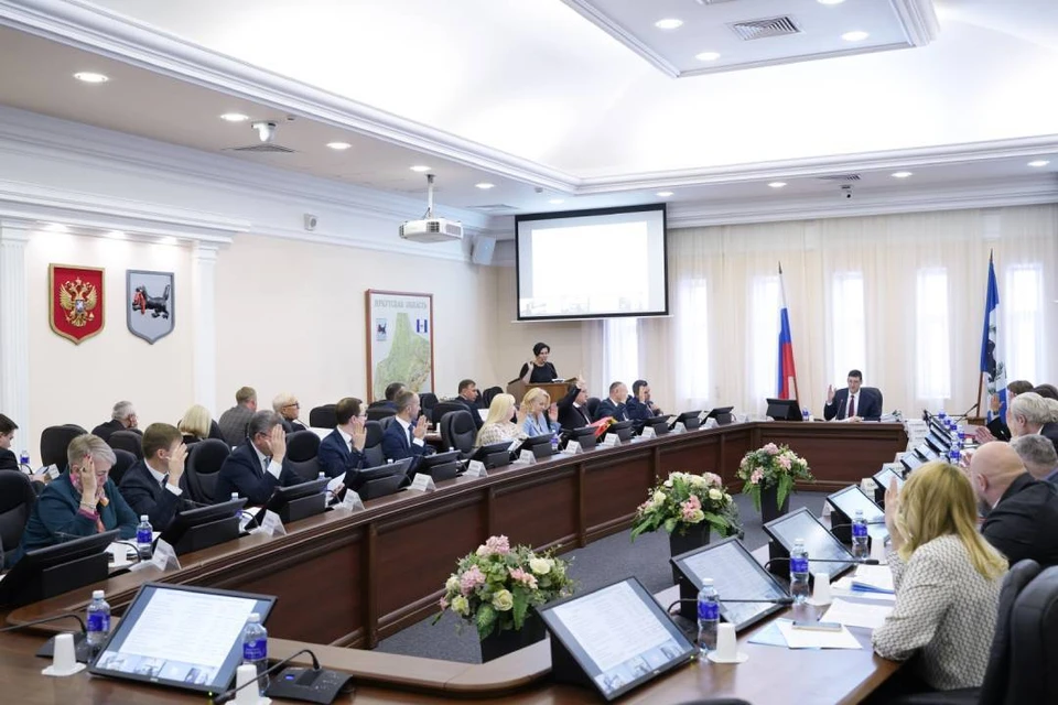 На прошедшем сегодня заседании правительства Иркутской области были утверждены 25 государственных программ.