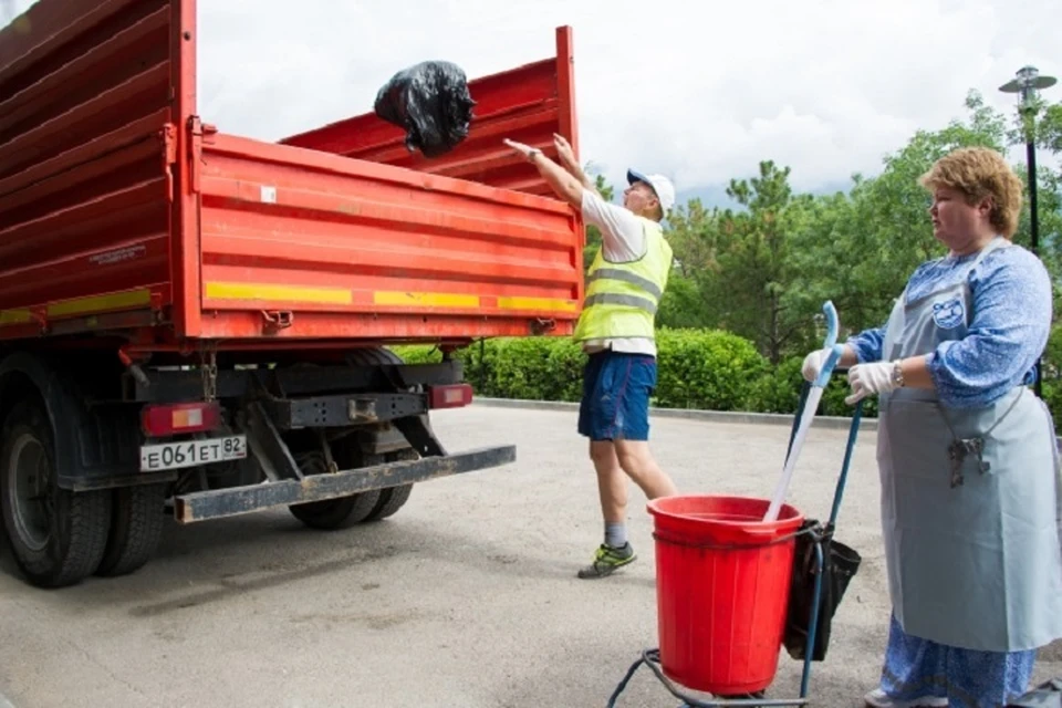 Объем ежедневно вывозимых из Луганска твердых бытовых отходов за последние годы увеличился примерно в шесть раз