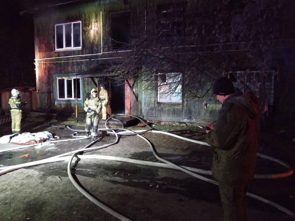Следователи возбудили уголовное дело после гибели троих детей при пожаре в Ялуторовске