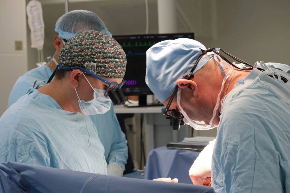 Врачи Республиканского кардиологического центра провели женщине операцию на открытом сердце сразу после родов