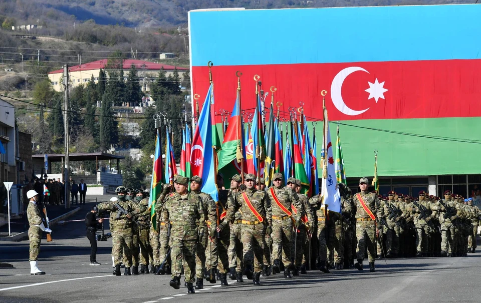 Азербайджан предложил Армении провести мирные переговоры на госгранице