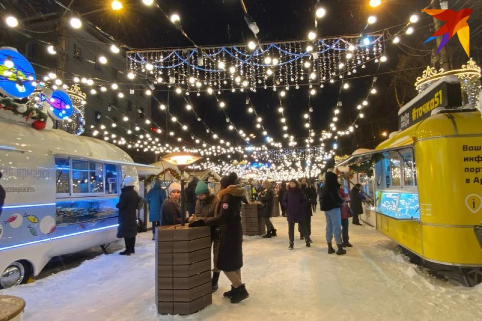 Новогодняя ярмарка в Мурманске будет работать почти месяц.