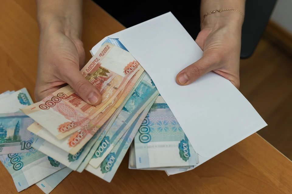 80% нижегородских компаний повысили зарплату сотрудникам в 2023 году.