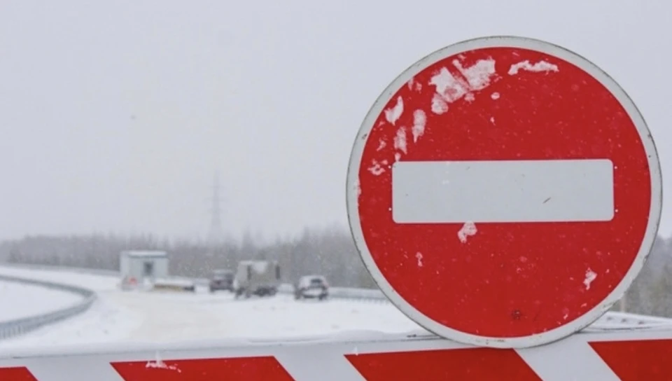 В Смоленске закрыли въезды для большегрузного транспорта из-за снегопада. Фото: пресс-служба администрации города.