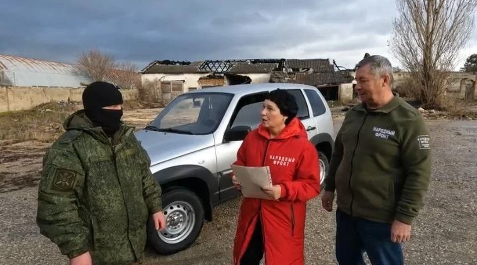 Бойцы благодарны за полученную машину ФОТО: Народный фронт