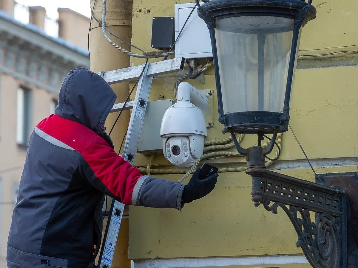 Штрафы за неправильную парковку в Петербурге теперь будут выписывать камеры  на столбах - KP.RU