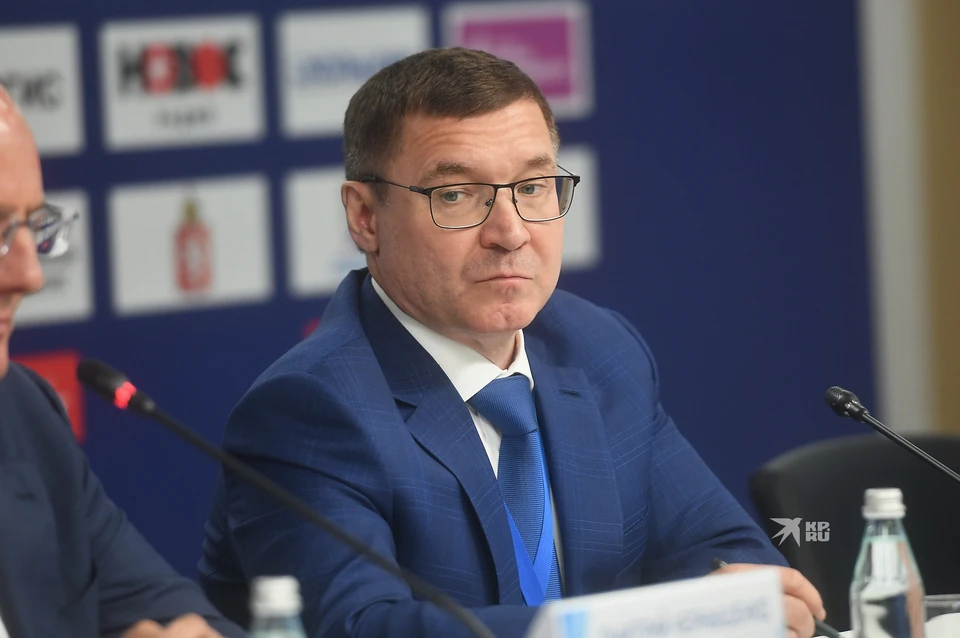 Владимир Якушев наградил учителей 1 декабря