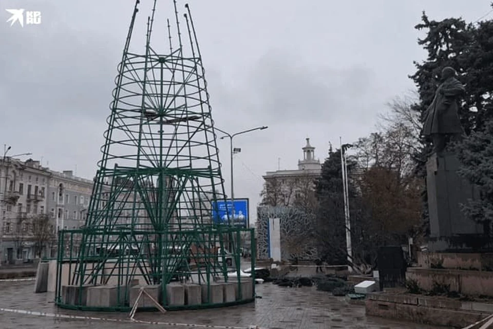 В этом году елка будет двадцатиметровой.