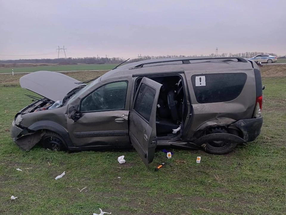 С травмами ребенка доставили в больницу. Фото: УГИБДД по Ростовской области