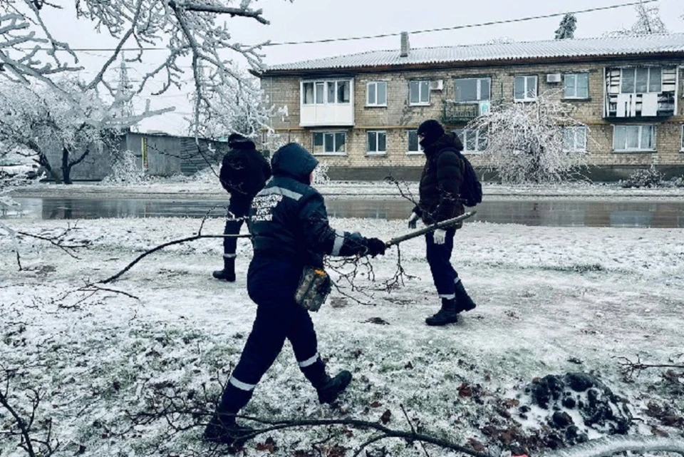 Помочь жителям Волновахи вызвались волонтеры. Фото: ВСКС ДНР