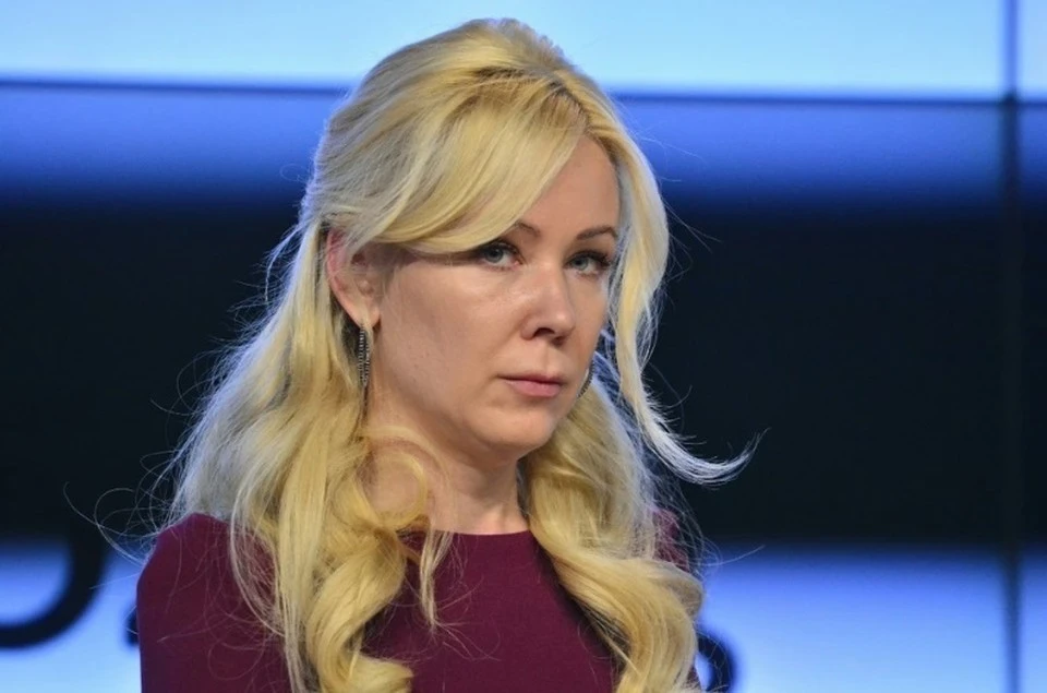 «Выстрел в ногу всей политике»: Мизулина осудила «голую» вечеринку Ивлеевой