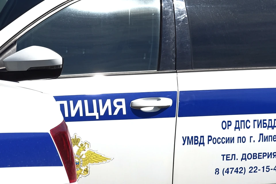 Часть трассы Липецк-Хлевное перекрыли из-за массового ДТП с грузовиками