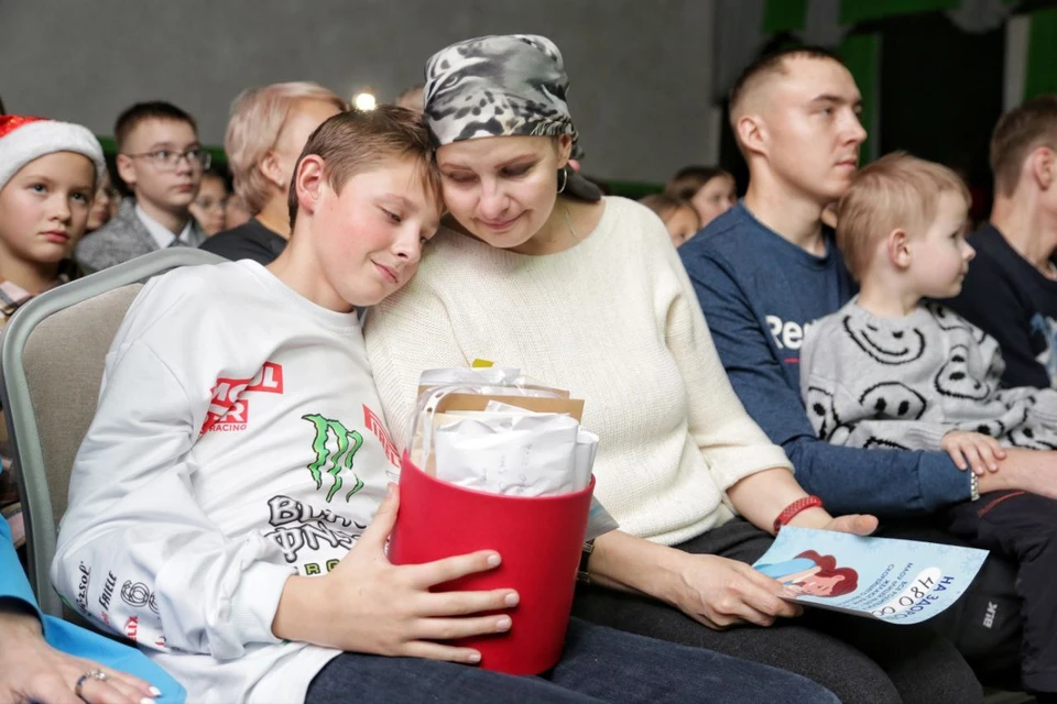Нина и Сергей Березанские поделились переживаниями с родным лицеем и получили поддержку.