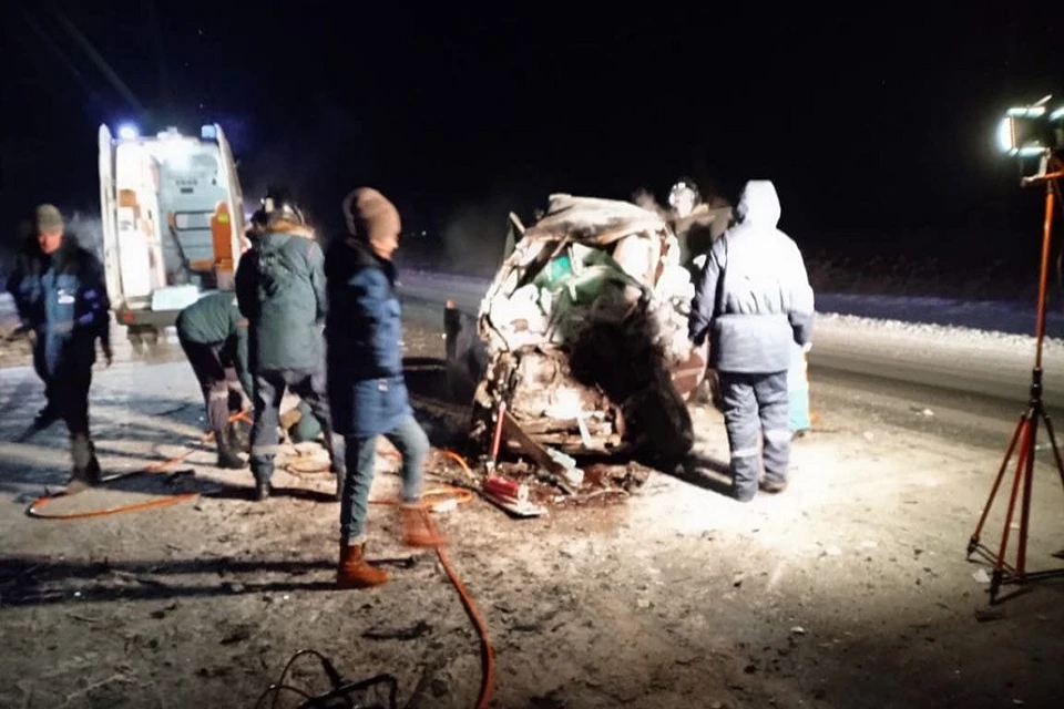 Семью, погибшую в страшной аварии в Рождество, похоронили под Новосибирском. Фото: ГИБДД по НСО.