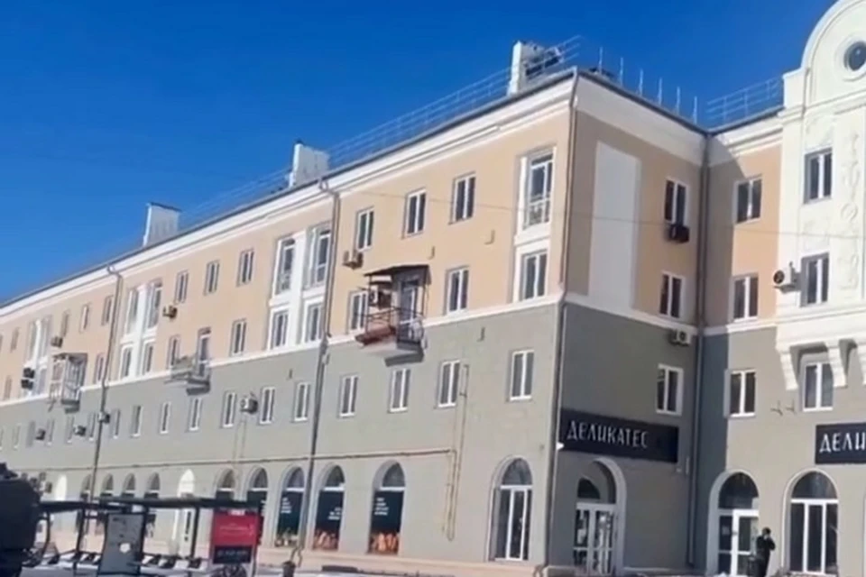 Красноярские строители закончили ремонт многоэтажки в Мариуполе. Фото: «РКС-НР»