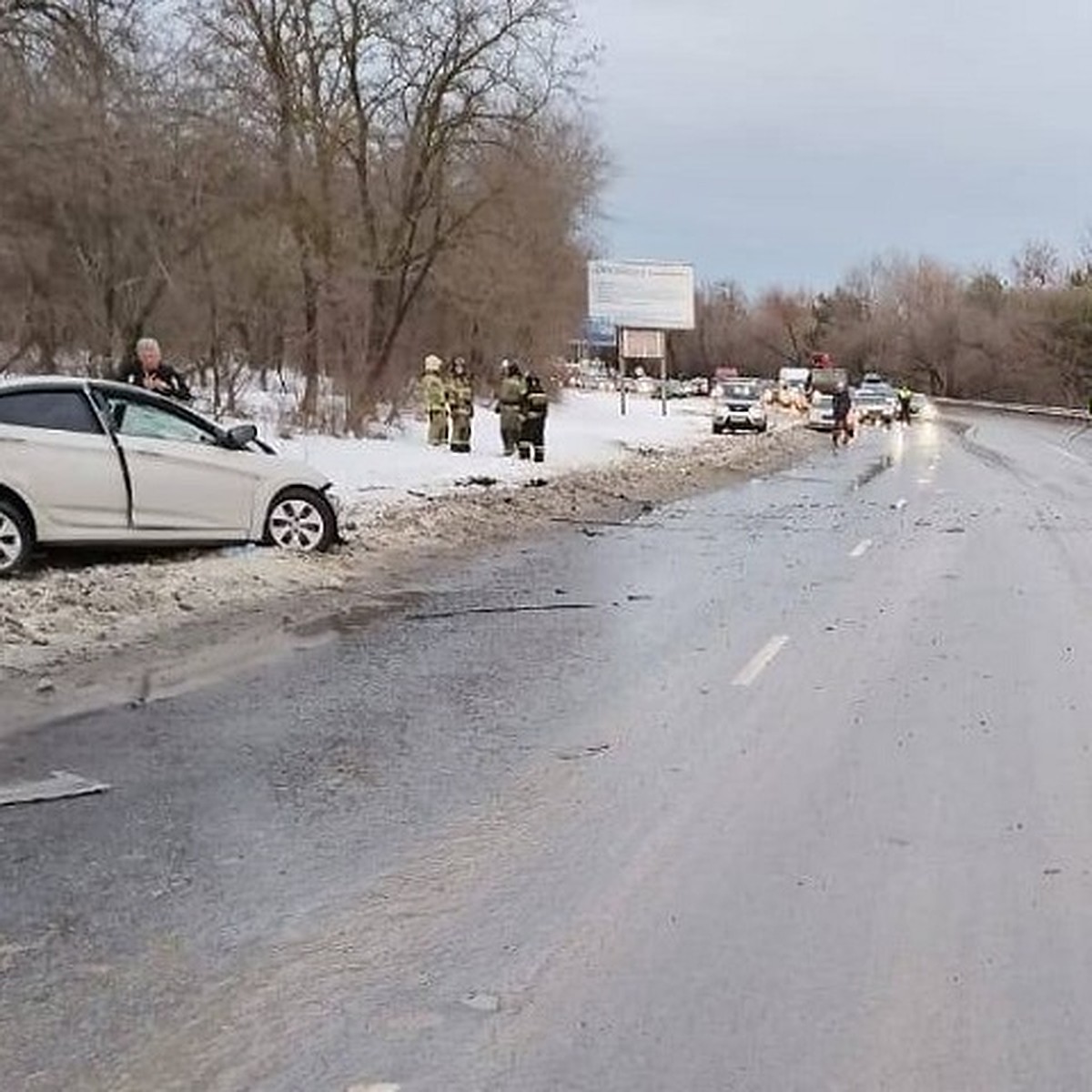 В Госавтоинспекции прокомментировали ДТП с легковушкой и автобусом в Азове  - KP.RU