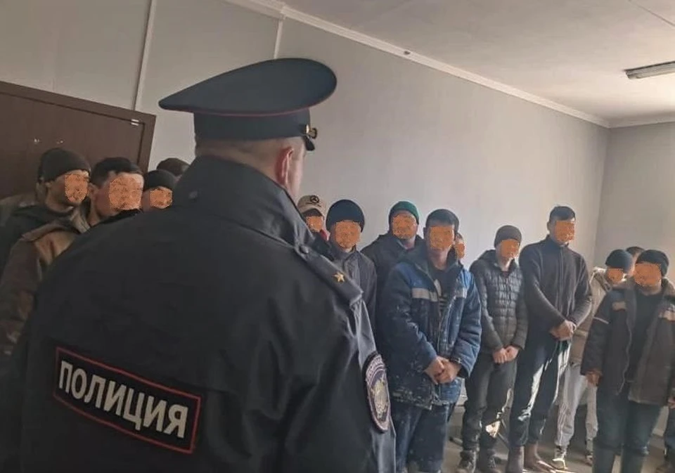 43-летняя женщина фиктивно зарегистрировала в своей комнате в общежитии 13 мигрантов
