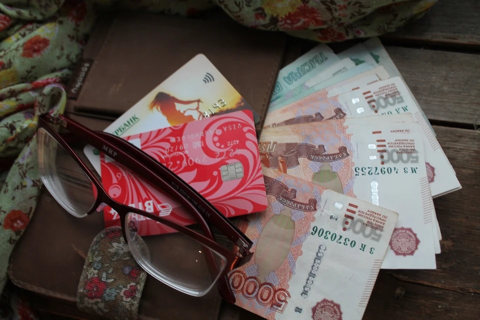 Жительница Сыктывкара перевела аферистам деньги за мнимый тур в Дубай.