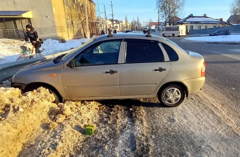 «Лада» после смертельной аварии.