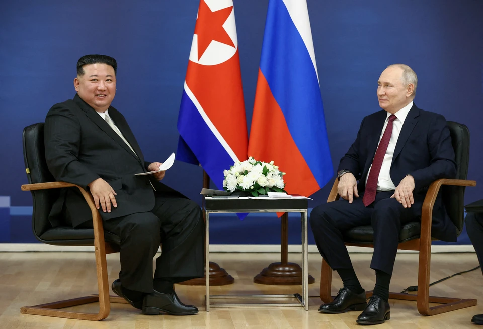 Ким Чен Ын и Владимир Путин во время переговоров на космодроме Восточный, сентябрь 2023 г.