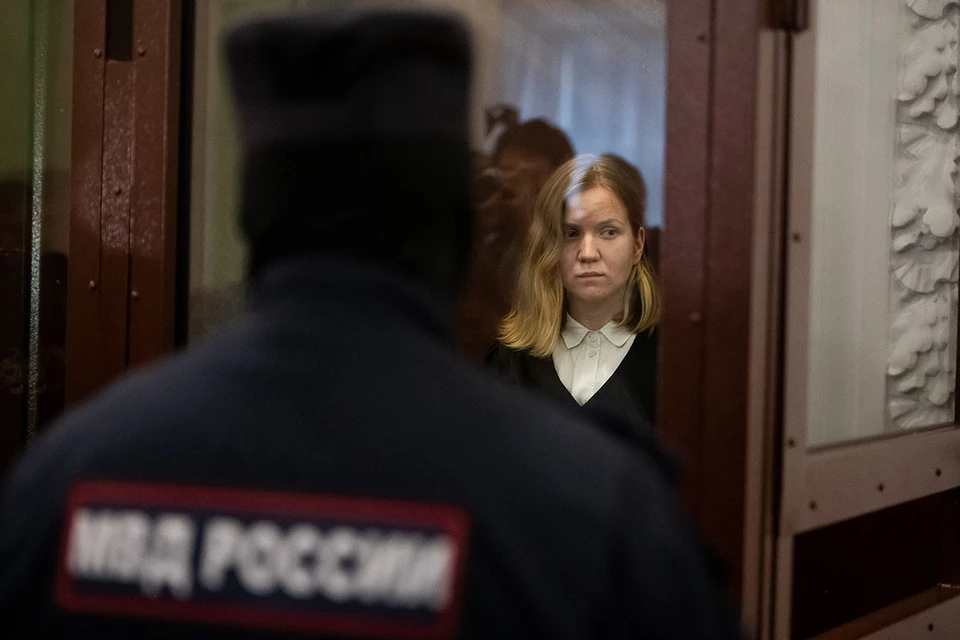 Доказательства, собранные СК России, признаны судом достаточными для вынесения приговора Дарье Треповой* и ее знакомому школьному репетитору Дмитрию Касинцеву.