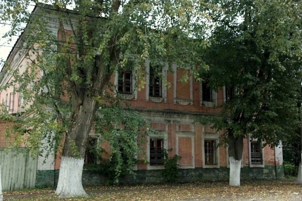 Суд изымет у собственника здание общественного собрания в Переславле