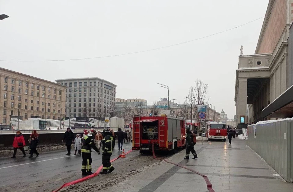 На месте работают пожарные Фото: МЧС