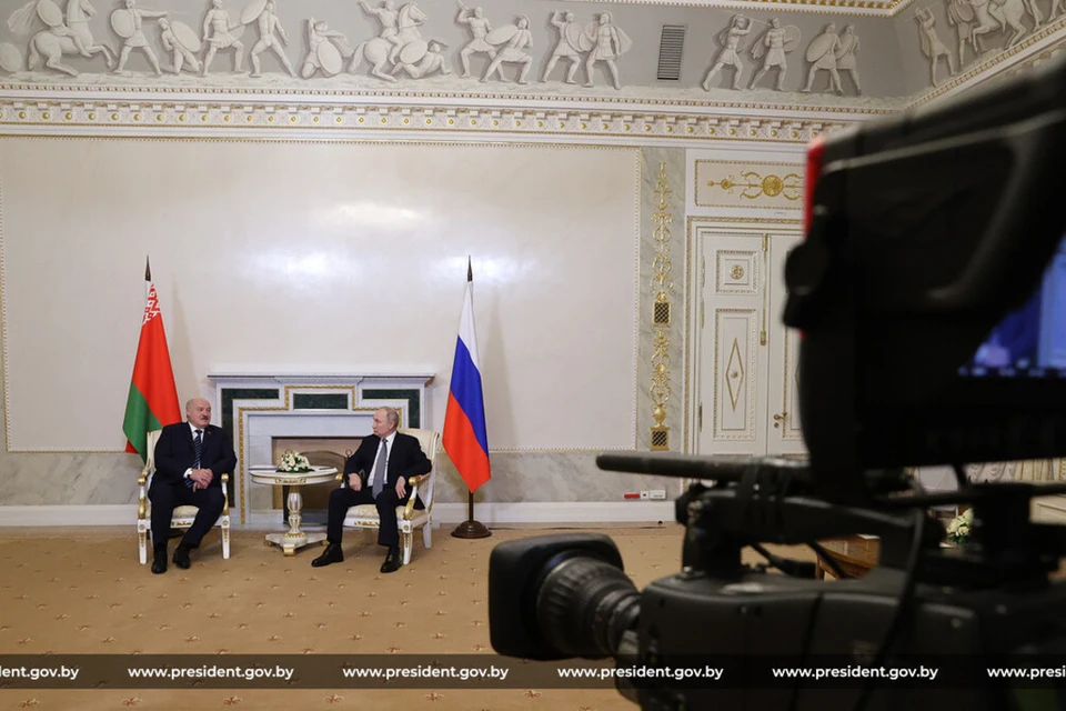 Лукашенко заявил, что Украина вернется к сотрудничеству с Беларусью и Россией. Фото: president.gov.by