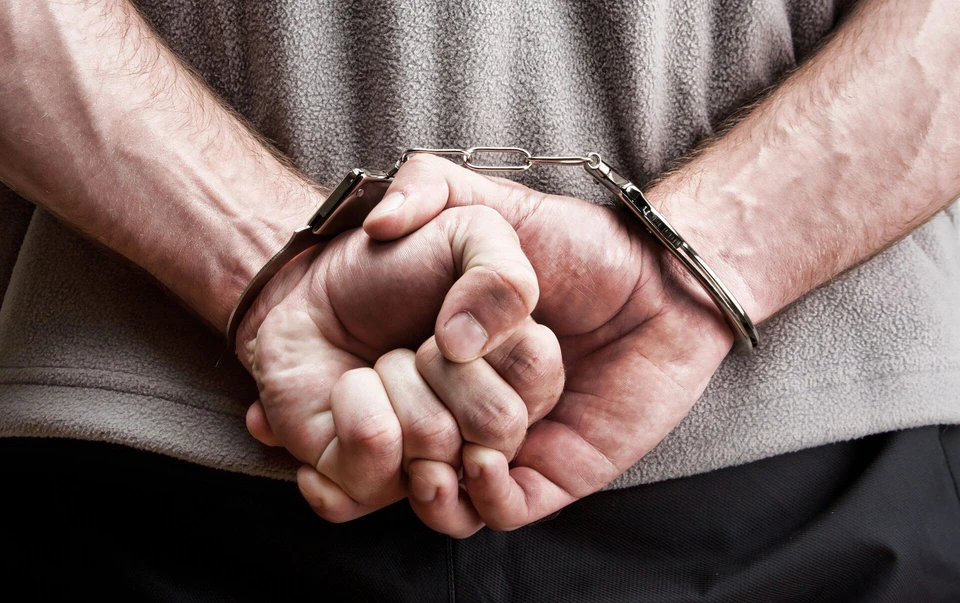 Суд приговорил 53-летнего мужчину к 10 годам лишения свободы в пенитенциаре закрытого типа за торговлю людьми. Фото:соцсети