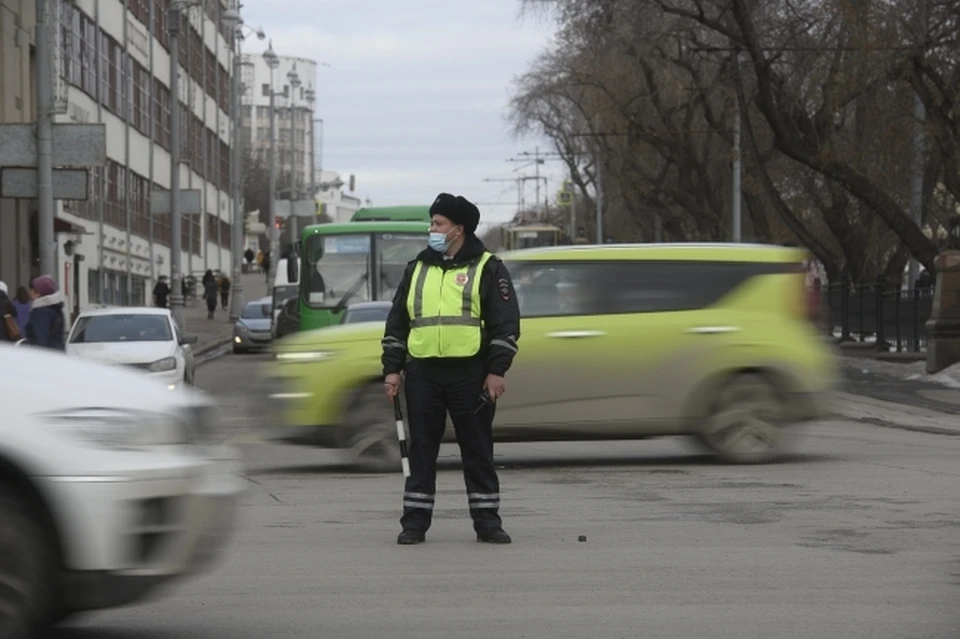 В Иркутске нетрезвый водитель поблагодарил инспекторов ГИБДД за службу