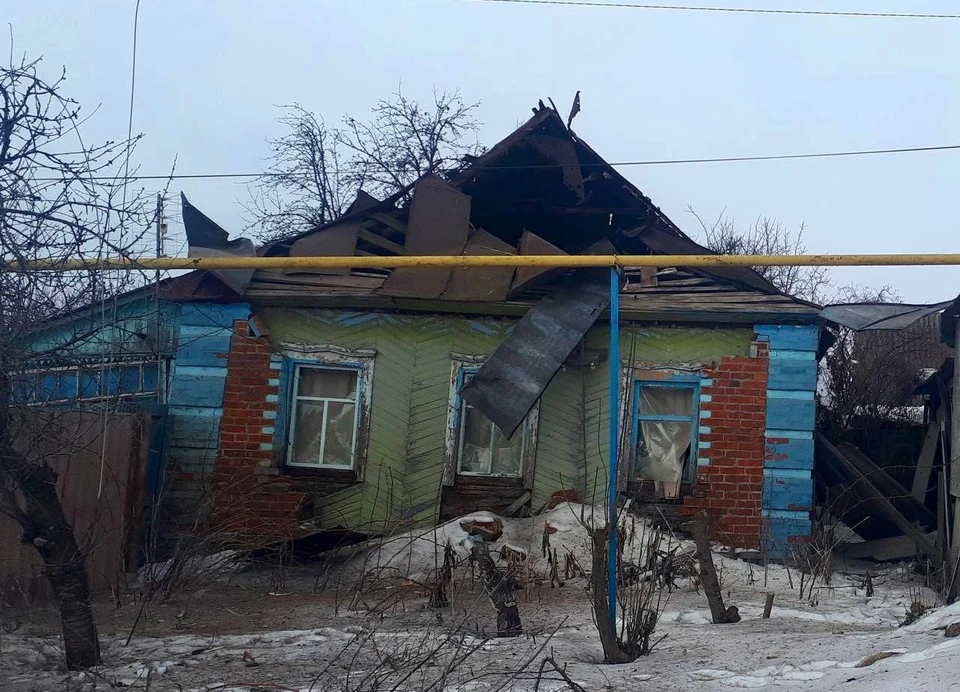 Из-за обстрела пострадали два частных домовладения в Белгородской области.