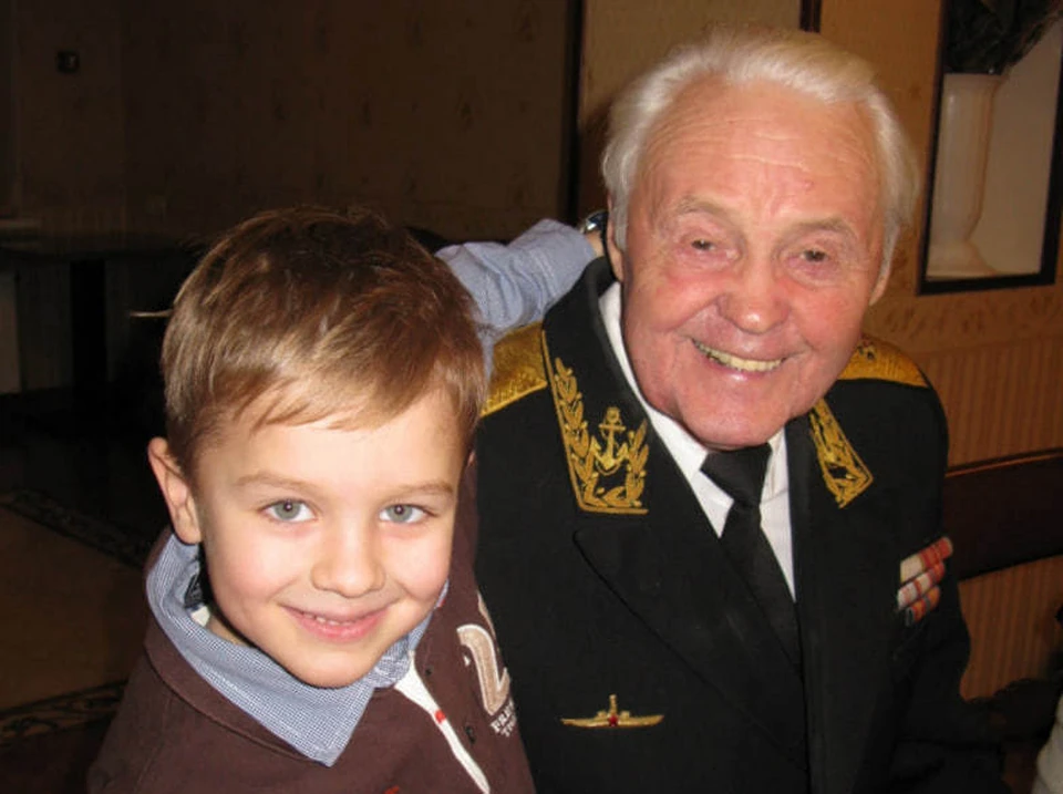 Борис Царев с правнуком тезкой.