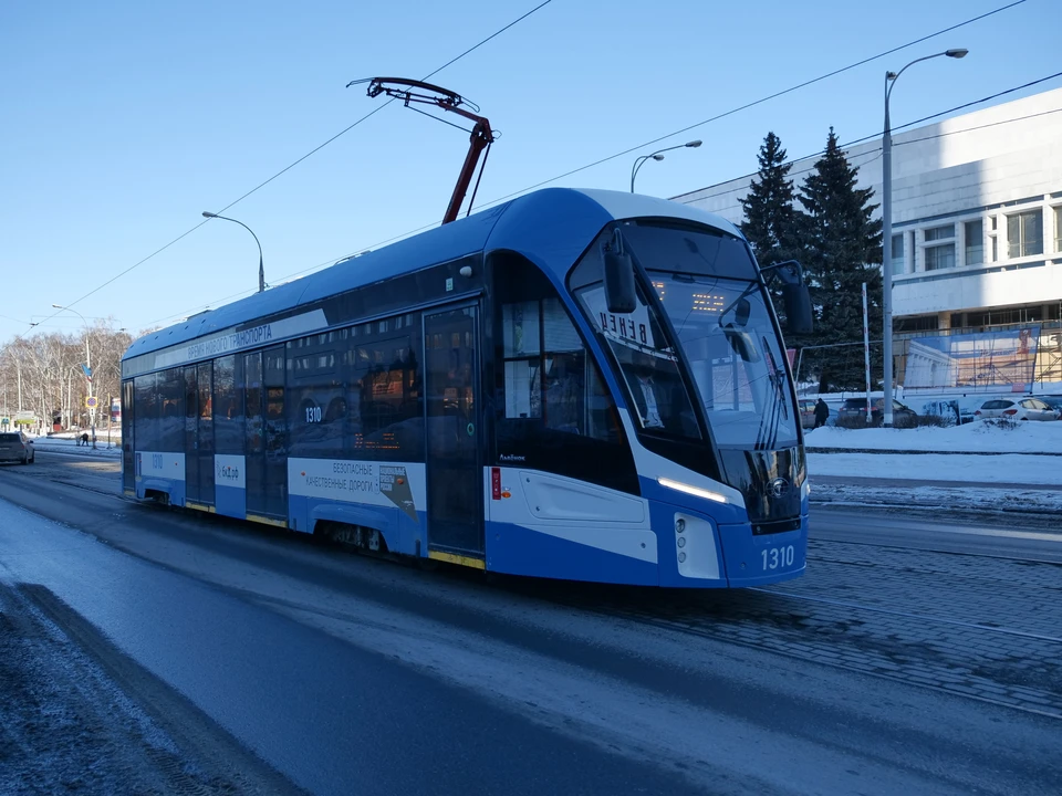 В «Ульяновскэлектротрансе» объяснили, почему стоят трамваи