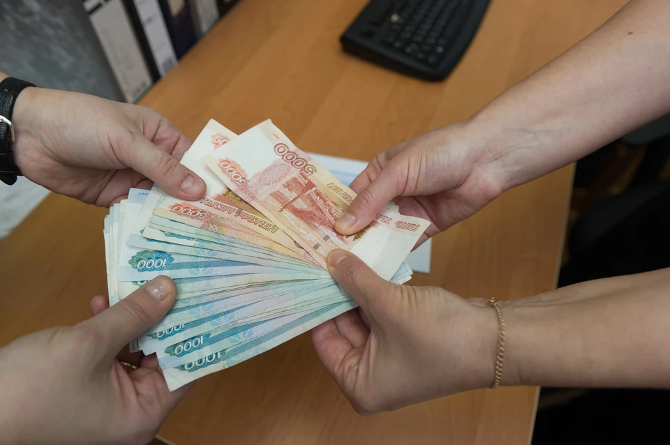 Сумма взятки составила 71 тысячу рублей.