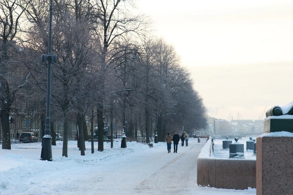 Морозная погода задержится в Петербурге.