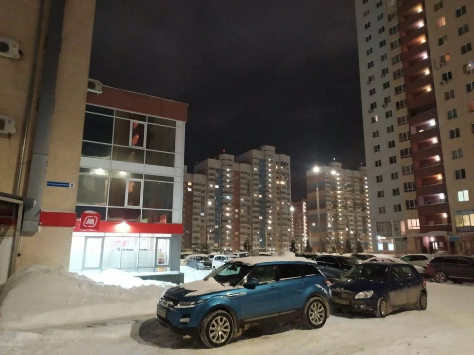 Нижегородский ЖК «Зенит» на несколько часов остался без света из-за аварии.