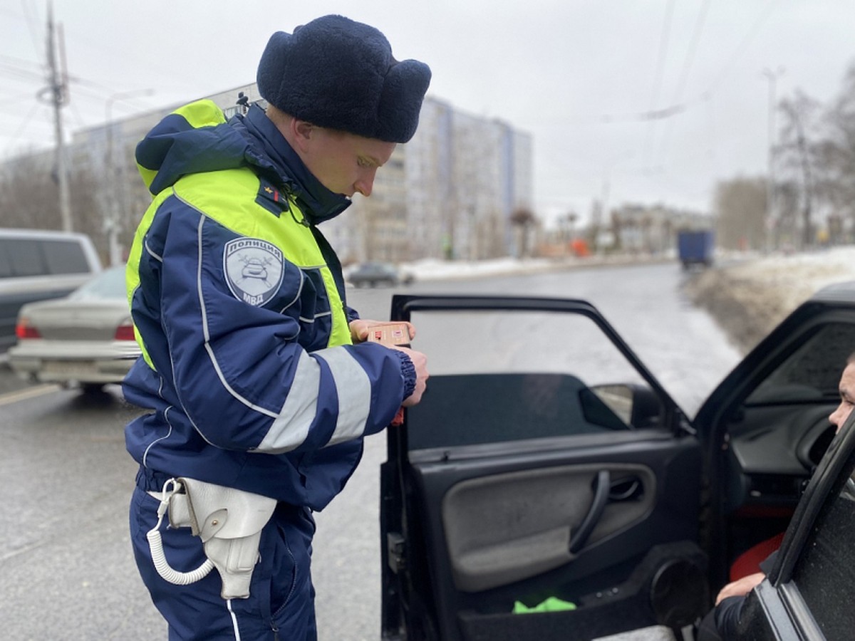 Недельный рейд по автомобилям с тонированными стеклами начался в Рязани -  KP.RU