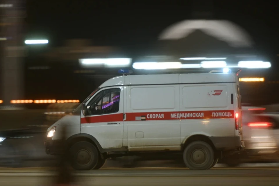 Перевозка пациентки с большим весом заняла около часа.