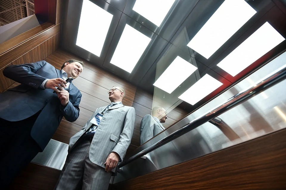 Кабина лифта Meteor EVO в дизайне Meteor Select Plus на «Сибирской строительной неделе». Фото: METEOR Lift
